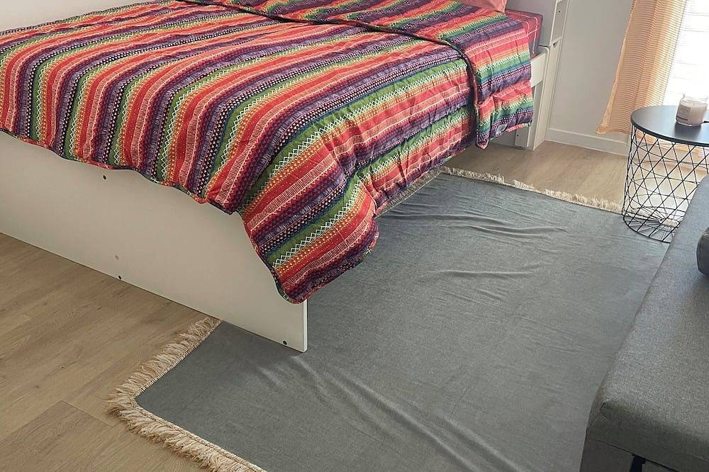 Appartement entier, Apartment two room ,Spécial location, 7 minutes du Paris . in Arcueil, Val-de-Marne