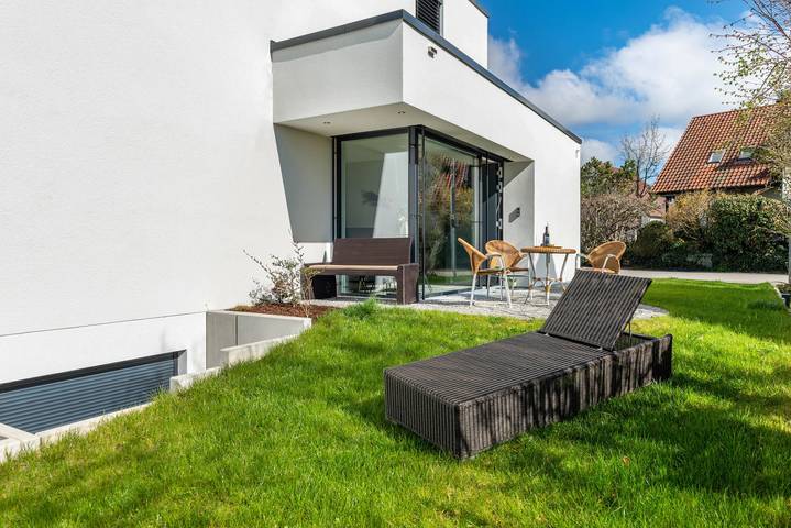 Ferienwohnung für 2 Personen, mit Seeblick in Radolfzell am Bodensee