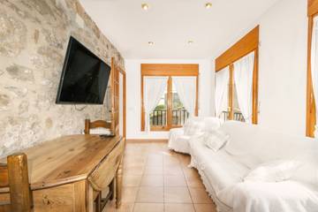 Apartamento para 14 Personas en Solsona, Provincia de Lleida, Foto 2