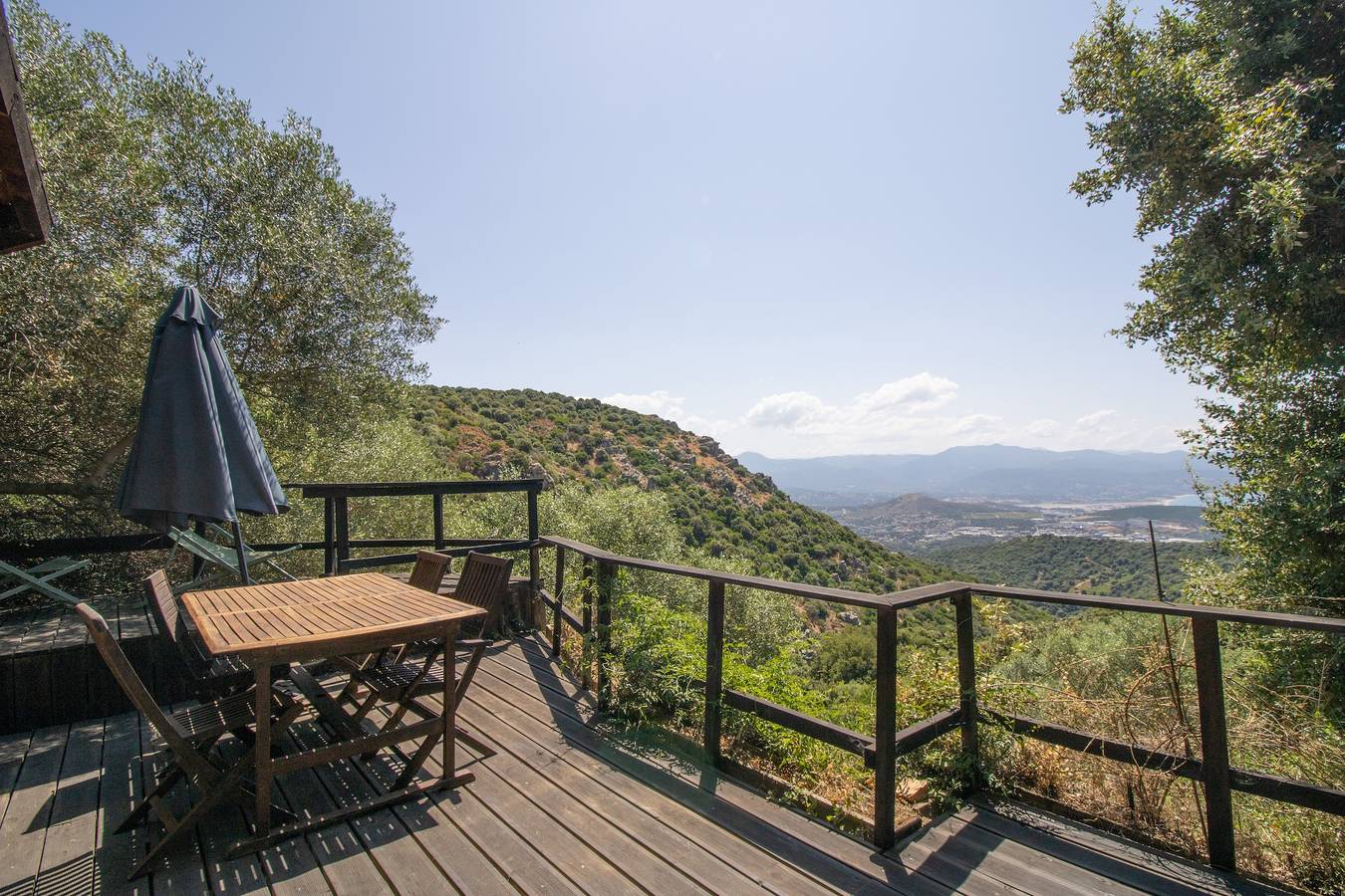 Chalet 'Villa A Croce' avec piscine privée, terrasse privée et Wi-Fi in Alata, Région d'Ajaccio