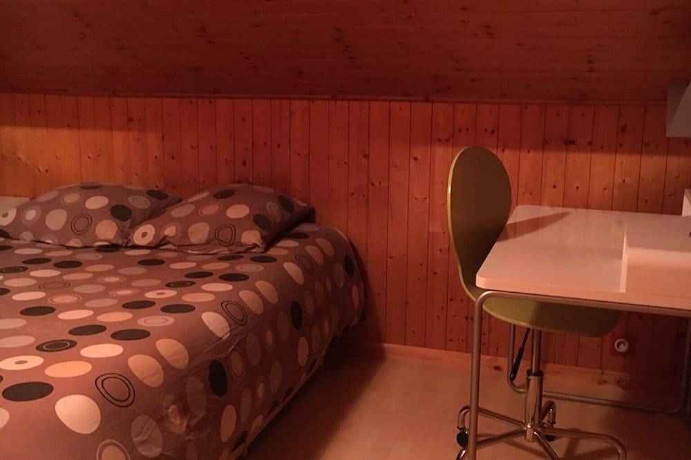Chalet à 5 mn à pied des remontées mécaniques in Thollon-les-Mémises, Région de Thonon-les-Bains