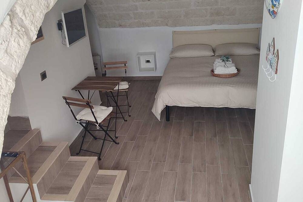 Conveniently located just minutes from the historic center and the sea.  in Bisceglie, Barletta-Andria-Trani