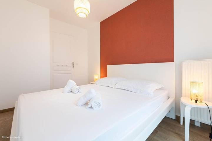 Location de vacances pour 8 personnes, avec terrasse à Chessy - 3