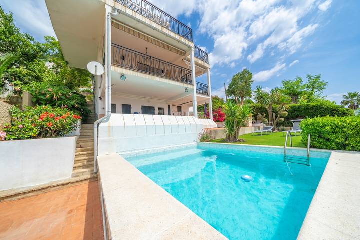 Ferienhaus für 5 Personen, mit Balkon und Terrasse sowie Garten in Santa Susanna - 3
