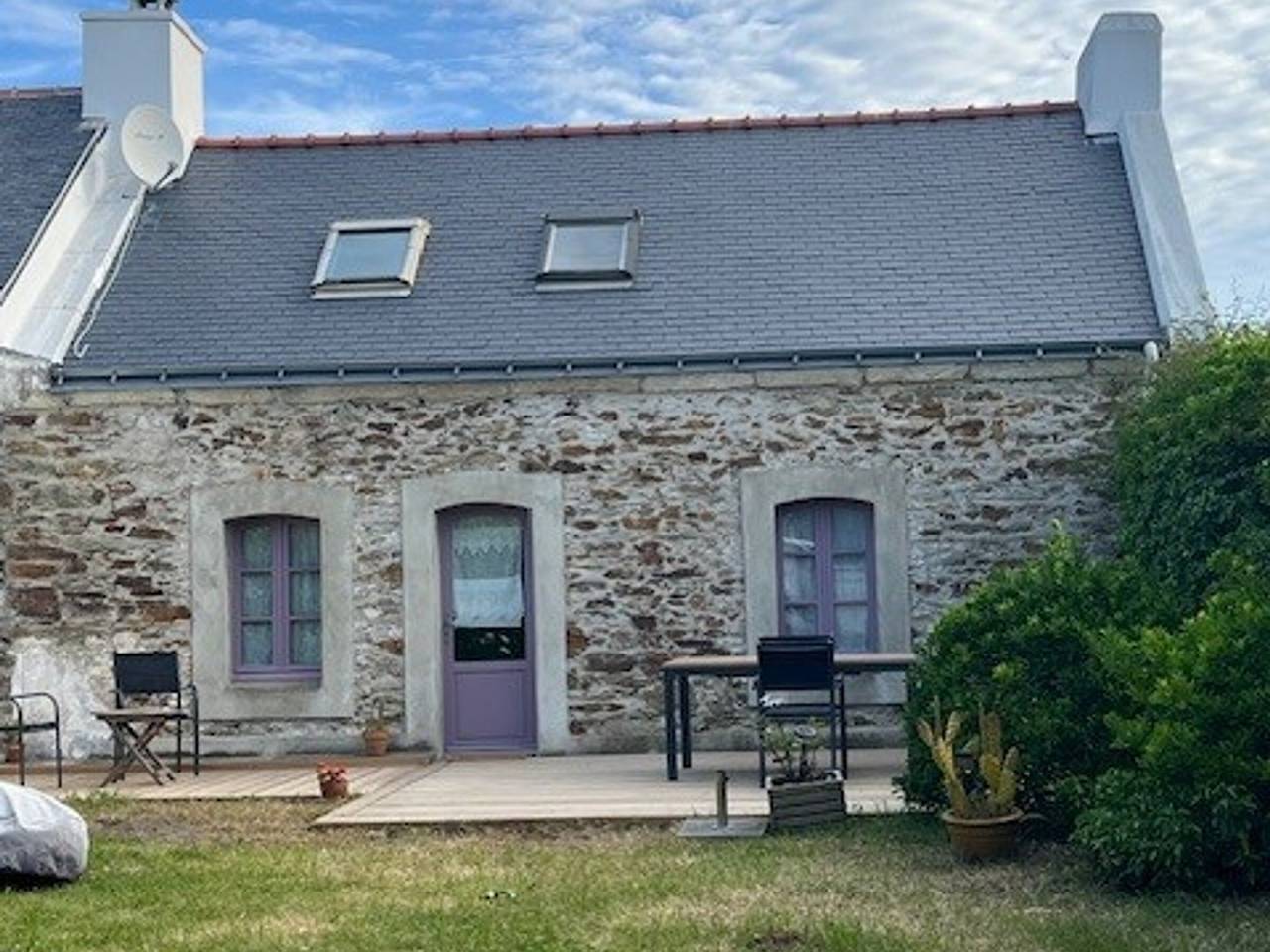 Maison en pierre avec jardin à 1500 m de la plage de Vazen in Bangor, Côte des Mégalithes