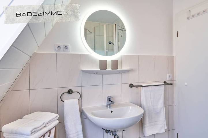 Ganze Wohnung, Ferienwohnung in ruhiger und zentraler Lage in Büsum, Kreis Dithmarschen