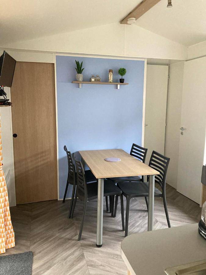 Parc de vacances pour 4 personnes, avec terrasse en Charente-Maritime - 2