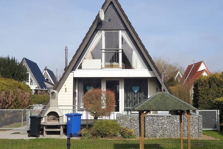 Ferienpark für 6 Personen, mit Terrasse und Garten in Fedderwardersiel