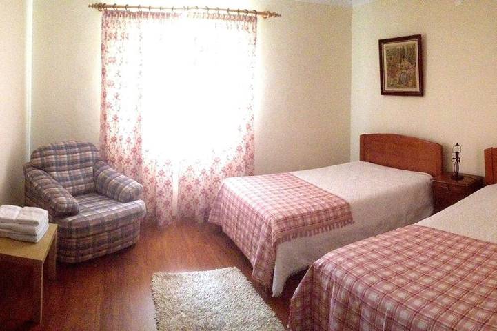 Gîte pour 8 personnes, avec jardin à Alcobaça - 4