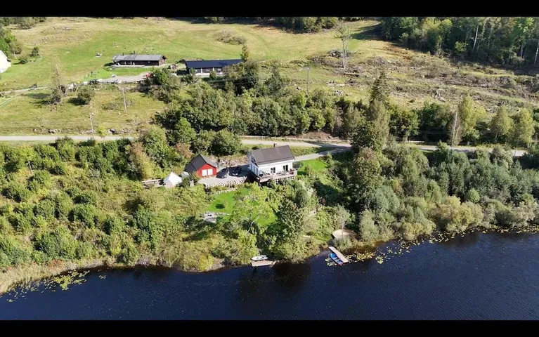 Ferienhaus für 10 Personen, mit Garten und Ausblick sowie Sauna und Seeblick, mit Haustier - 1
