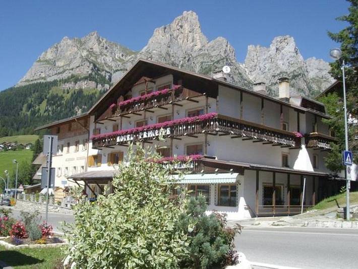 Hôtel pour 3 personnes, avec terrasse et vue à Selva di Cadore - 2