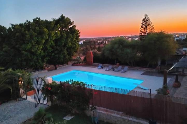 Villa pour 6 personnes, avec jardin à Faro
