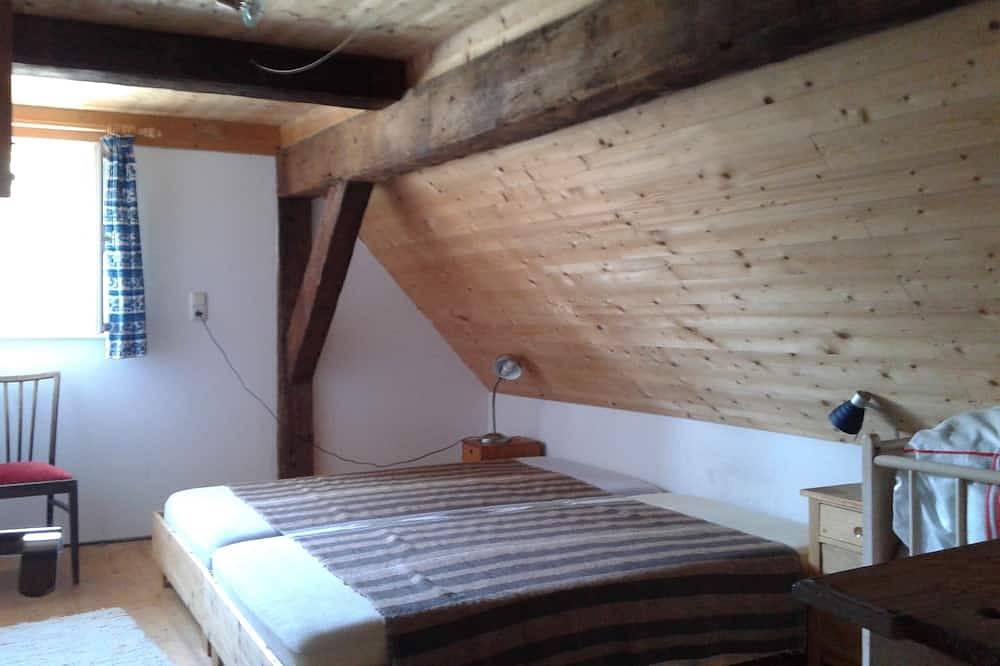 Maximale Entschleunigung, freistehendes Ferienhaus auf großem Grundstück in Bärnau, Naturpark Nördlicher Oberpfälzer Wald