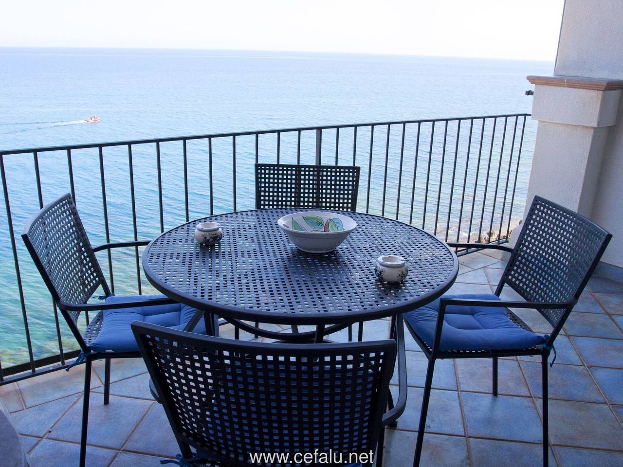 Entire apartment, Lara-Terrasse in Cefalù, Cefalù (Municipality)