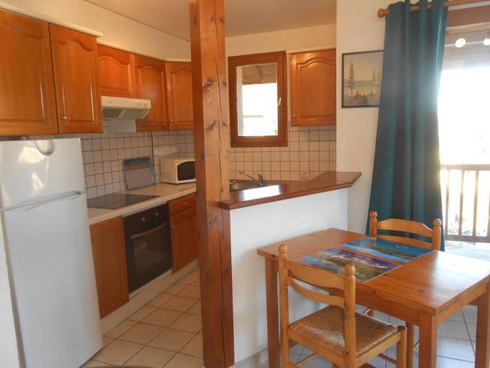 Gîte pour 2 personnes, avec vue ainsi que terrasse et vue sur le lac, animaux acceptés à Savines-le-Lac - 4
