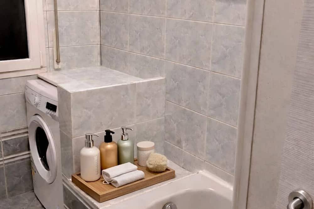 Entire apartment, Casalecchio Di Reno Apartment in Casalecchio di Reno, Bologna Province