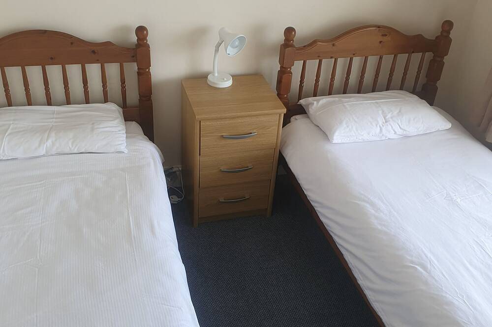 Neu renoviertes Haus mit Blick auf den Atlantischen Ozean in Connemara in Rinvyle ED, Connemara