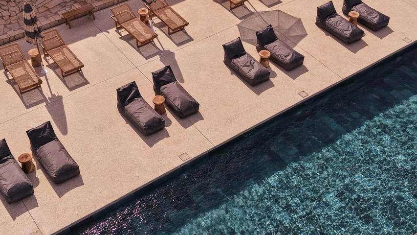 Hôtel pour 4 personnes, avec piscine ainsi que jardin et vue, animaux acceptés