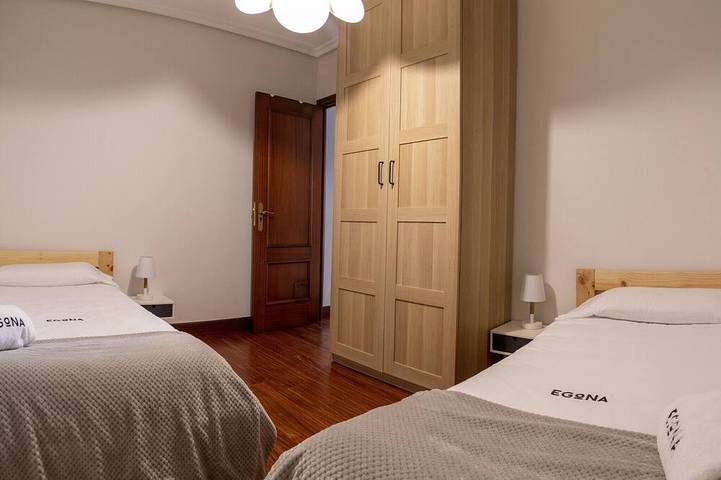 Ganze Wohnung, Apartment Bañeru 1 - House in the centre of Zarautz, 1 min. from the beach in Zarauzko hondartza (Zarautz), Zarautz