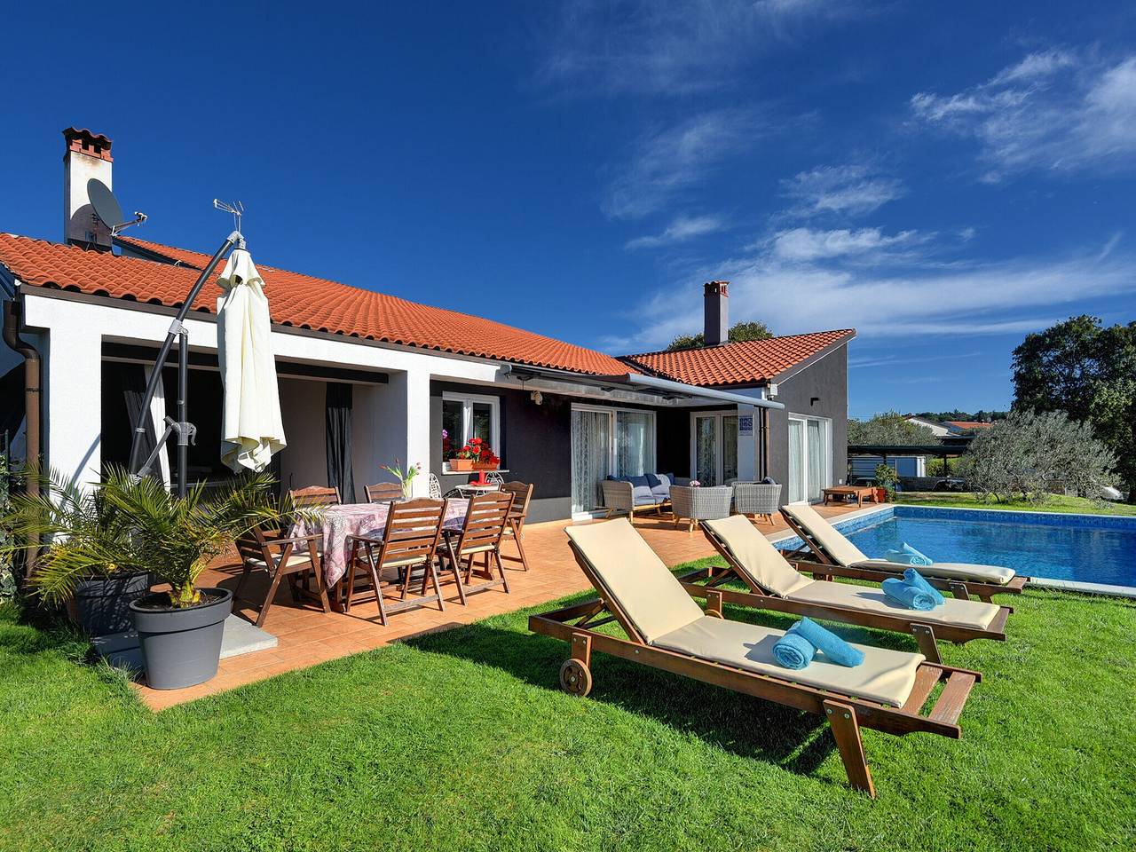 Villa for 8 People in Rovinjsko Selo, Rovinj