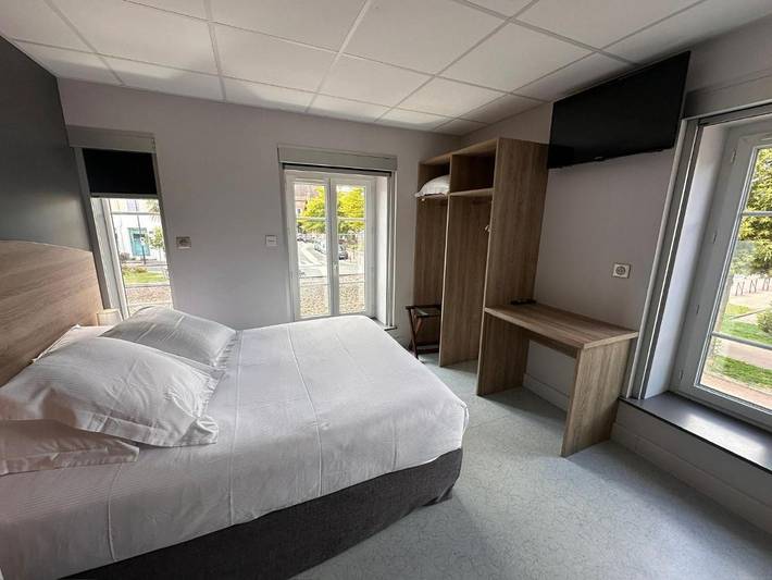 Hôtel pour 2 personnes, avec vue et terrasse, animaux acceptés à Châtillon-sur-Chalaronne - 4