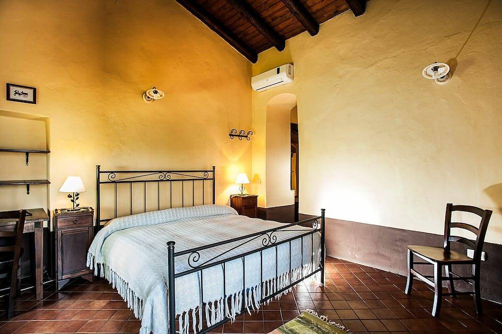 Casa di campagna con Piscina Privata e magnifica vista sull'Etna e sul mare in Acireale, Catania e dintorni