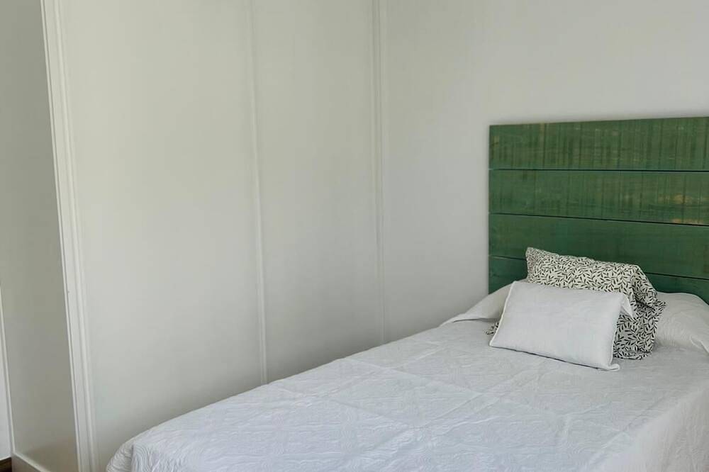 Family Villa New 10min Cádiz Capital in Puerto Real, Costa de la Luz