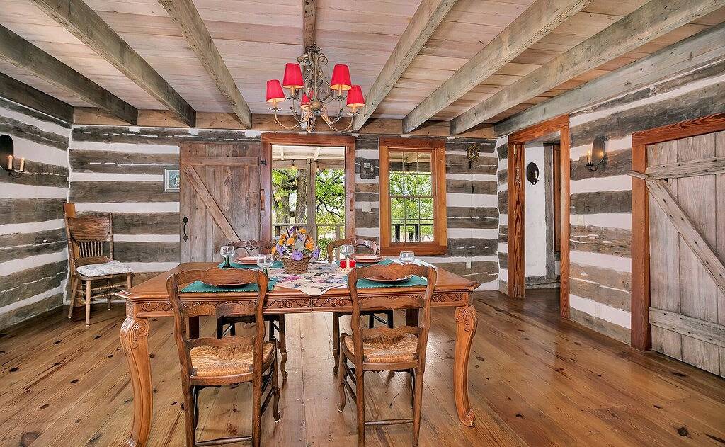 Country Delight | Close to Town | Pets up to 30 Lbs w/fee in Gillespie County