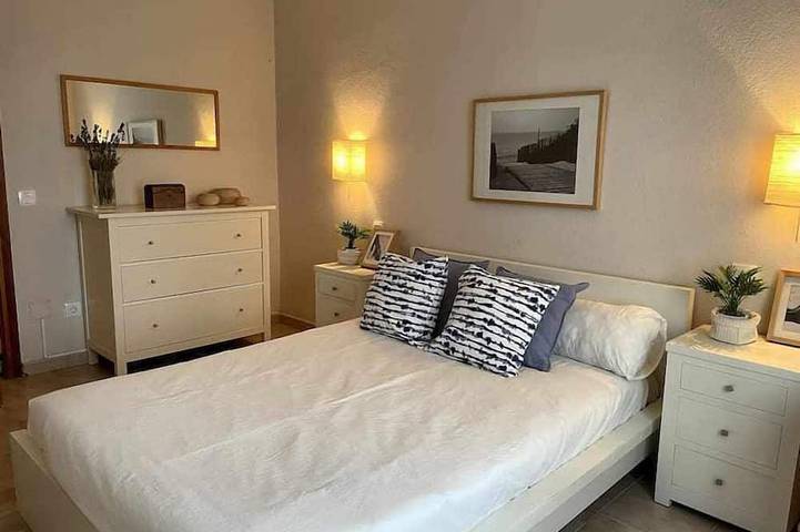 Appartement entier, Macarella - Appartement avec Piscine in Cala Blanes, Ciutadella