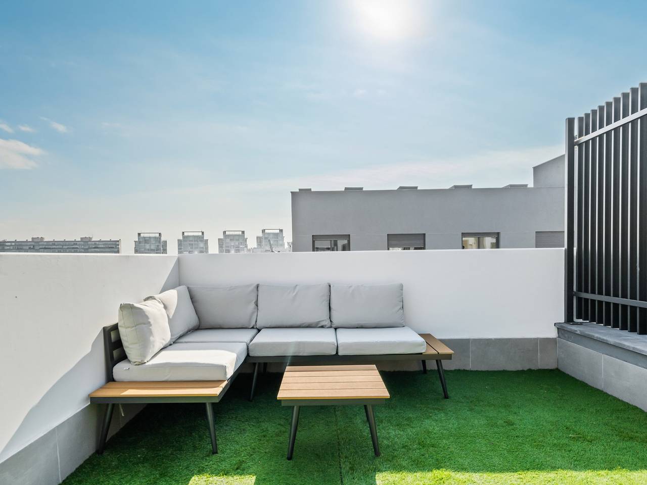 Ganze Wohnung, Modernes Duplex, Hallenbad und Parkplatz in San Sebastián de los Reyes, Madrid Province
