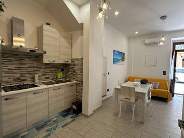 Casa Sulla Spiaggia per 4 Persone in Giardini-Naxos, Provincia di Messina, Foto 4