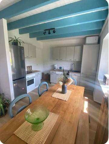 Gîte pour 4 personnes, avec terrasse ainsi que vue sur le lac et vue, animaux acceptés à Hédé-Bazouges