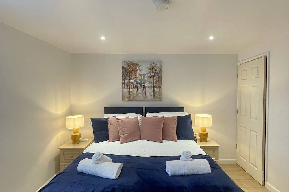 Strassenblick-Ferienhaus-Eigenes Badezimmer in Cheltenham, Gloucestershire