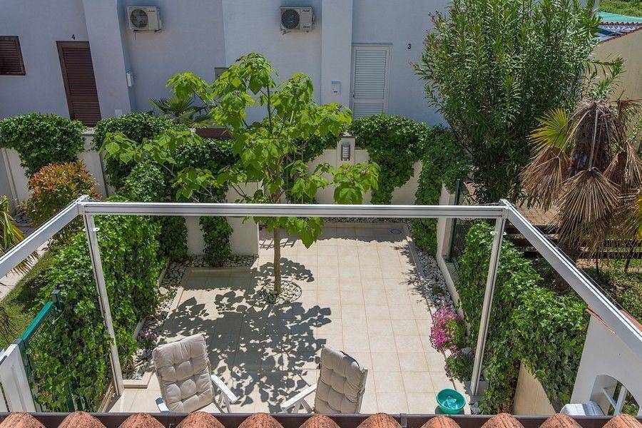 Ferienhaus mit Blick auf das Wasser in Dajla, Umag und Umgebung