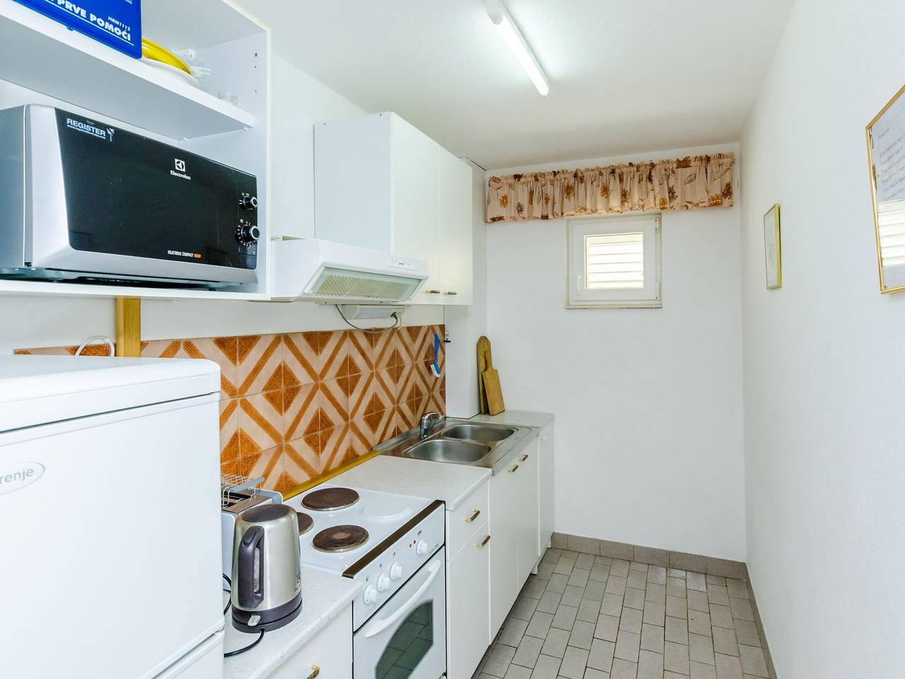 Ganze Wohnung, Villa Bind - Twin Room with Patio and Garden View (R1) in Cavtat, Dubrovnik-Neretva