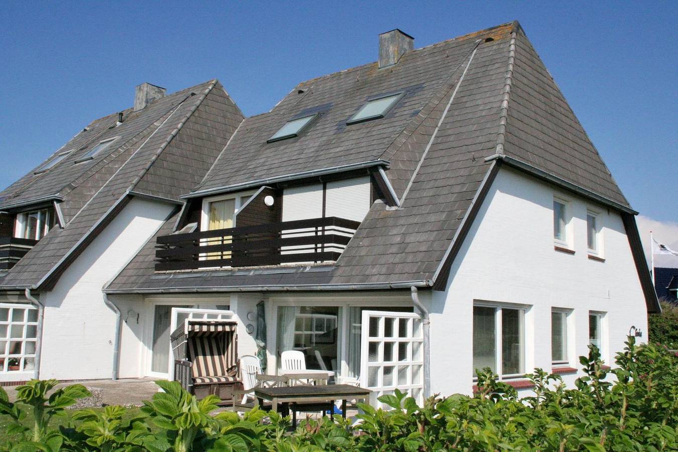 Ganze Wohnung, Liebevoll eingerichtetes Drei-Zimmer-Appartement im Süden von Wenningstedt in Sylt