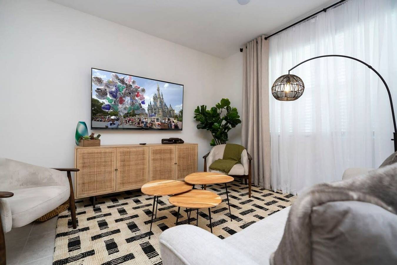 Entire apartment, Charming 3Bd Close to Disney   Festival 1026 in ChampionsGate, Four Corners