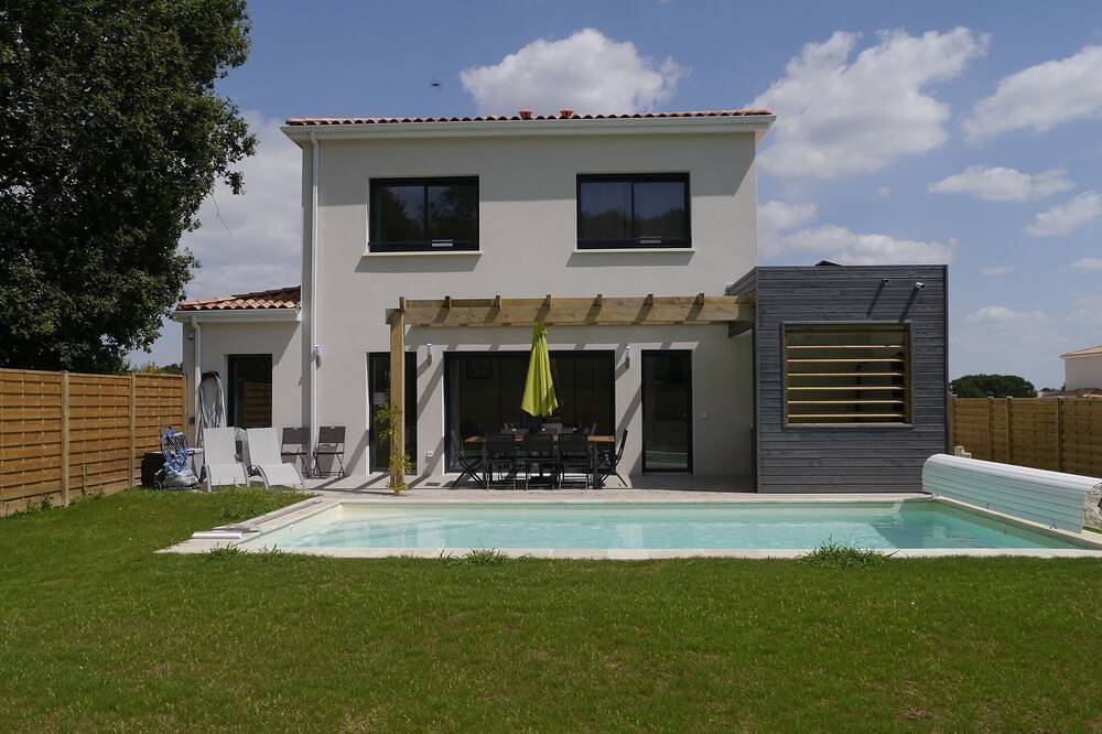 Neue Auflistung - Luxusvilla mit Pool und Whirlpool in einer Residenz mit Tennis in Saint-Augustin, Côte de Beauté