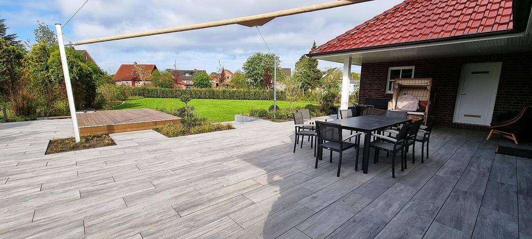 Ferienhaus für 8 Personen, mit Balkon und Terrasse sowie Garten und Sauna