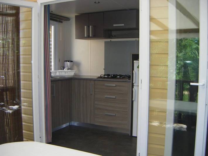Chalet pour 6 personnes, avec jacuzzi et bassin pour enfant dans le Gard - 4