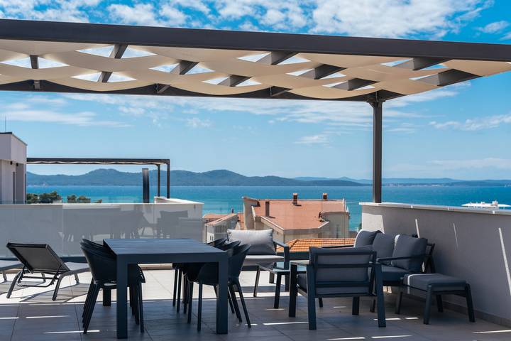 Location de vacances pour 4 personnes, avec jardin et balcon à Ville de Zadar