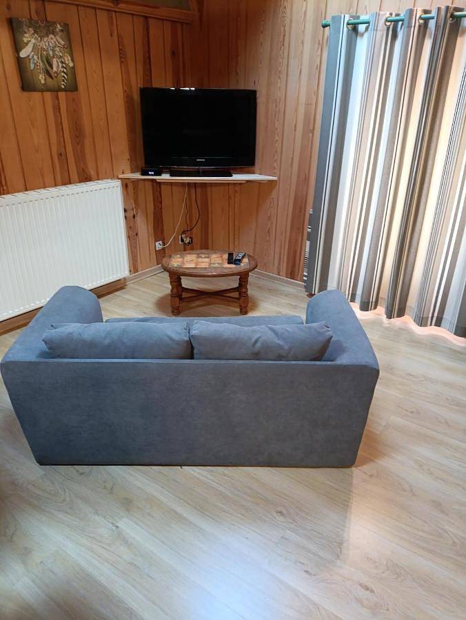 Gîte pour 4 personnes, avec vue, animaux acceptés dans Lac de Naussac - 3