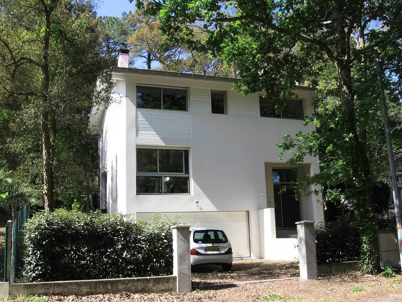 Villa Houx & Iby met bosrijke tuin en terras 400m van het meer. Wifi in Hossegor, Côte d’Argent