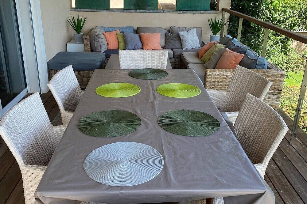 Apartamento entero, Apartment 70 m from Corsica's most beautiful beach in Pinarellu, Zonza