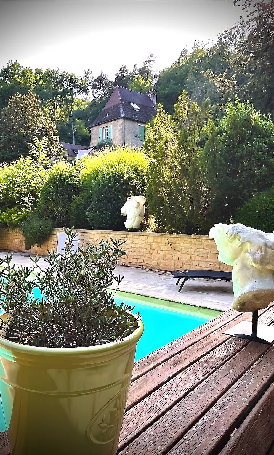 Chambre d’hôtes Papillon – Charme et confort avec piscine partagée et climatisation in Sarlat-la-Canéda, Périgord Noir