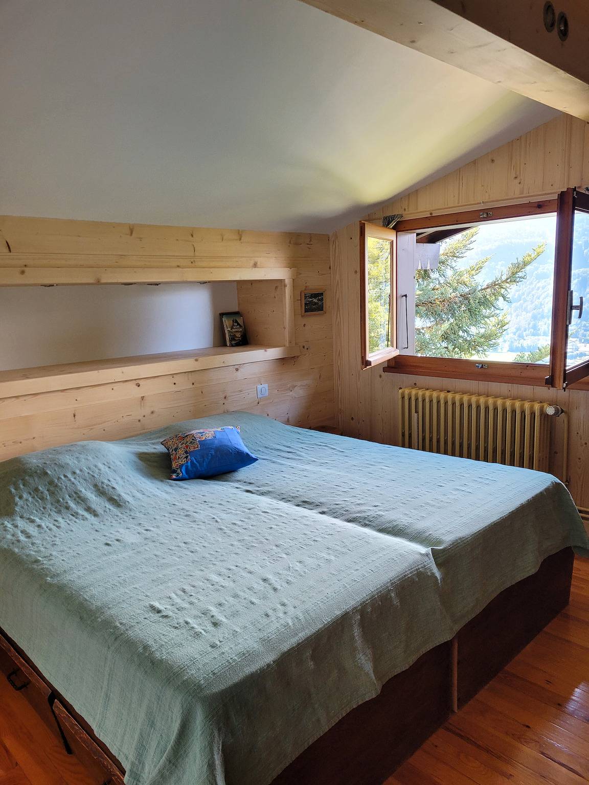 Chalet 'Franclair' mit Bergblick, Gemeinschaftsgarten und Wi-Fi in Samoëns, Region Bonneville