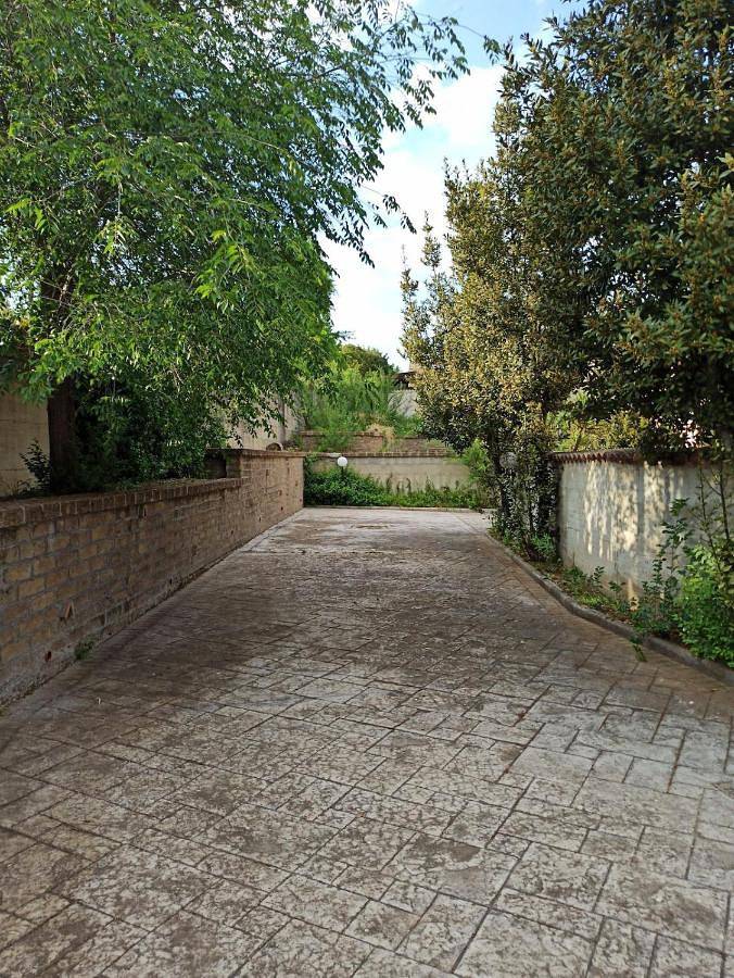 Four-Bedroom House in Roma, Provincia di Roma