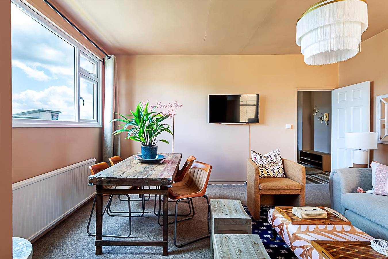 Entire apartment, Stylish & Cosy Apartment in Merton, London