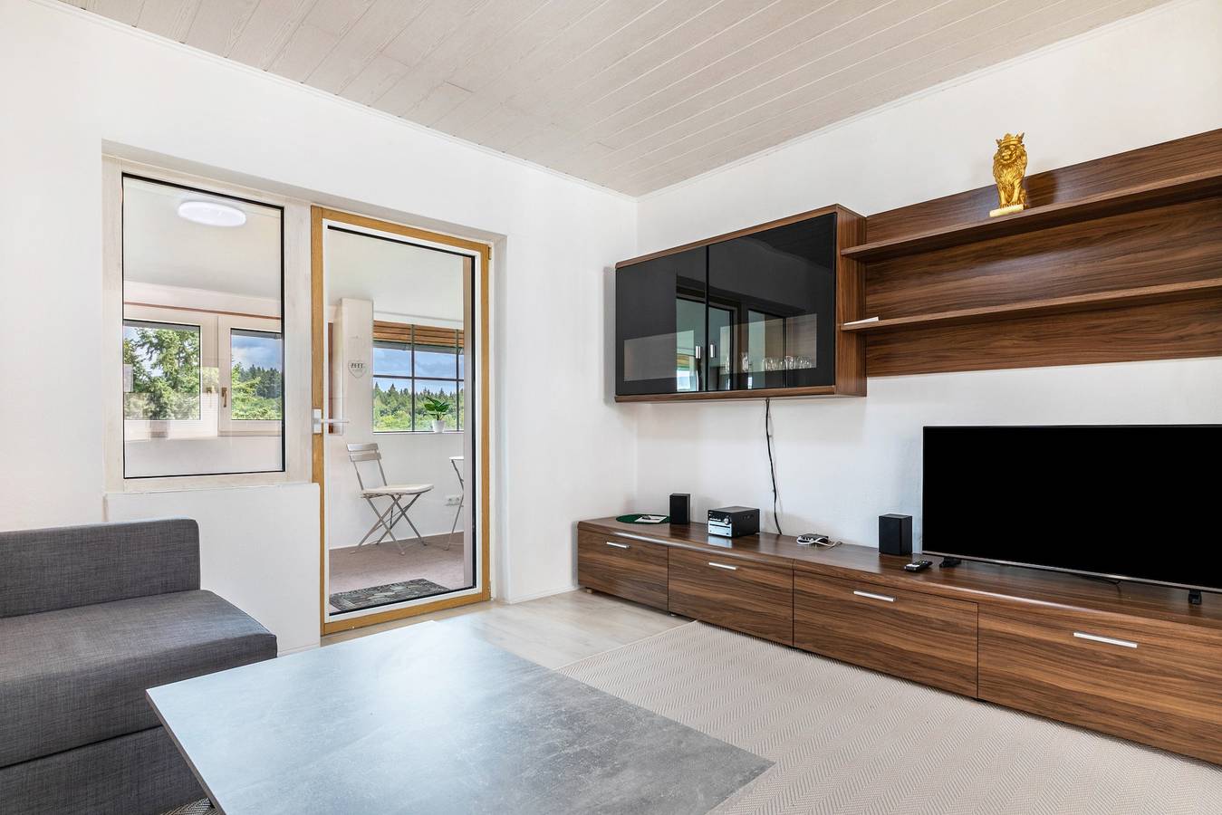 Ganze Wohnung, 'Ferienwohnung Taunus Glück'  in Grävenwiesbach, Hochtaunuskreis