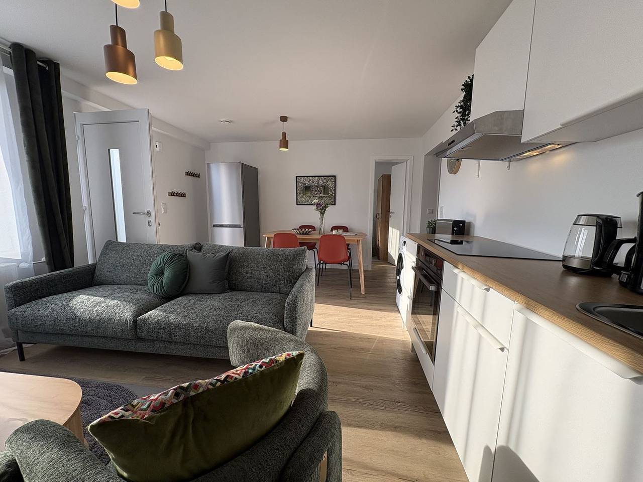 Ganze Wohnung, "Stranddistel" Ferienhaus mit 5 Wohneinheiten... in Dahme, Ostholstein